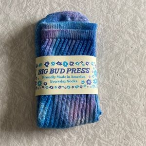 *on hold* NWT BIG BUD PRESS THICK CREW SOCKS